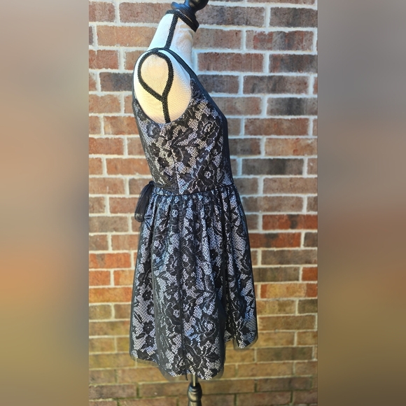 Amy Byer Black and Cream Fit and Flare Mini Dress - Picture 4 of 7